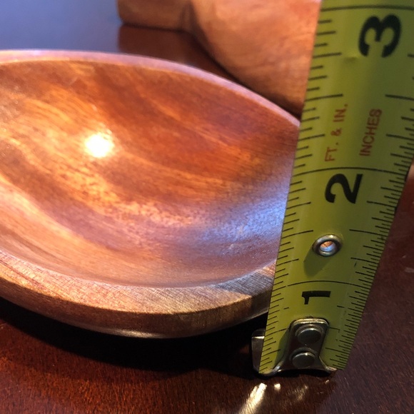 MCM Wooden Pineapple-Shaped Serving Bowls set of 3 - Picture 7 of 16